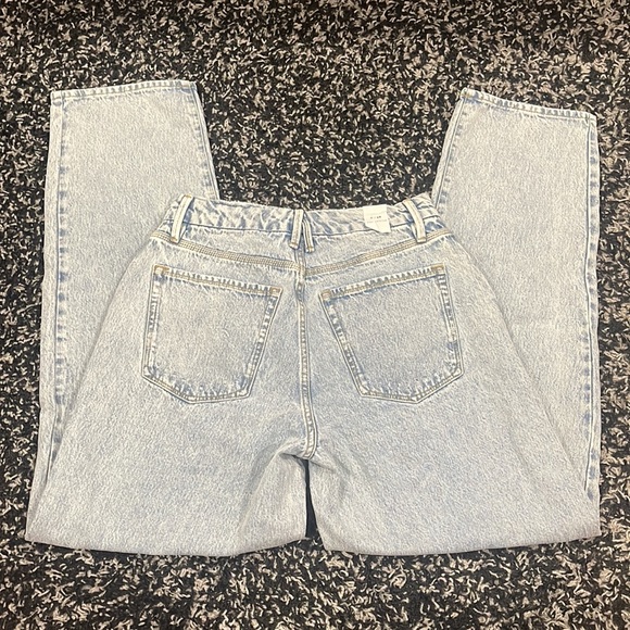 NEW GOOD AMERICAN JEANS - Picture 6 of 6